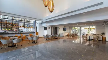 Protaras Plaza Hotel