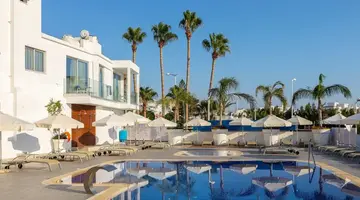 Protaras Plaza Hotel