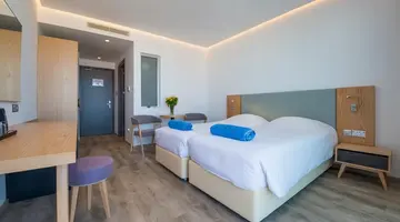 Protaras Plaza Hotel