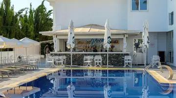 PROTARAS PLAZA HOTEL