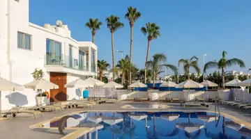 Protaras Plaza Hotel