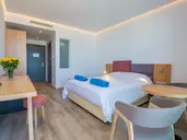 PROTARAS PLAZA HOTEL