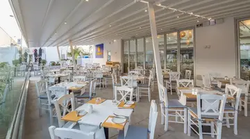 Protaras Plaza Hotel