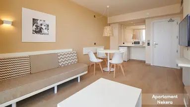 Protur Badía Park Aparthotel