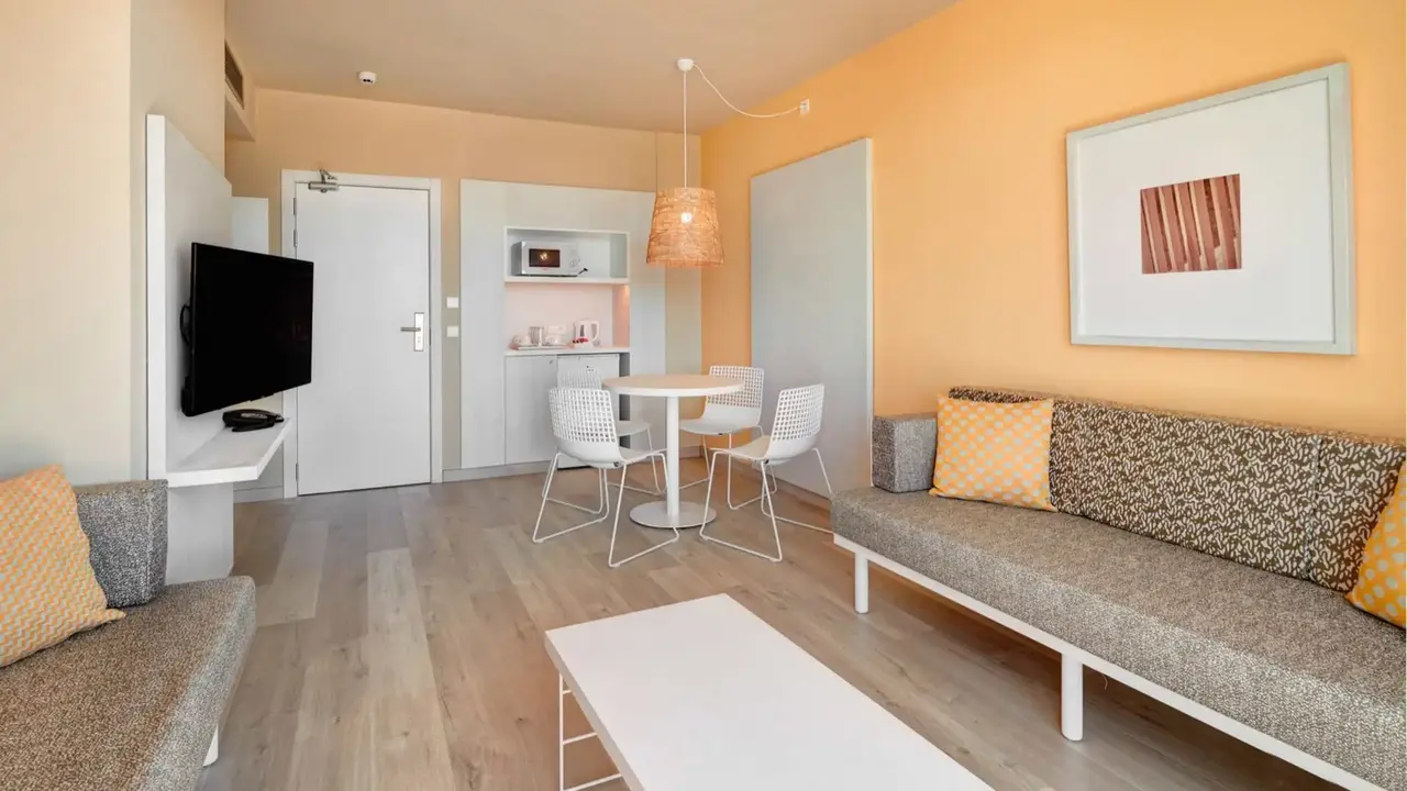 Protur Badia Park Aparthotel