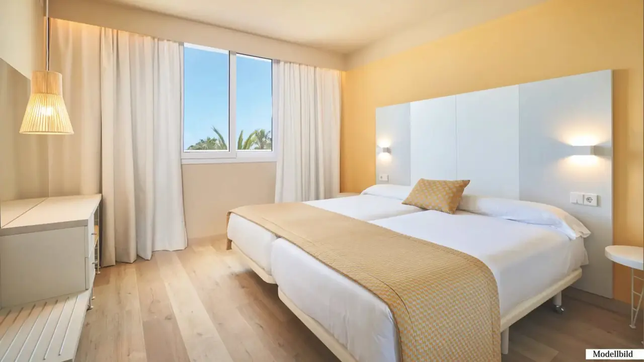 Protur Badia Park Aparthotel