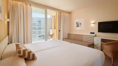 Protur Badia Park Aparthotel