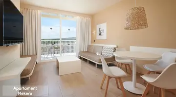 Protur Badía Park Aparthotel