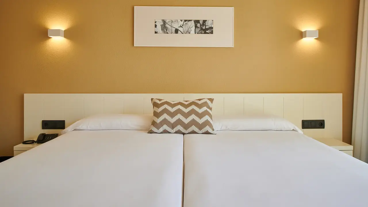 Protur Badia Park Aparthotel
