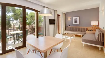 Protur Floriana Resort Aparthotel