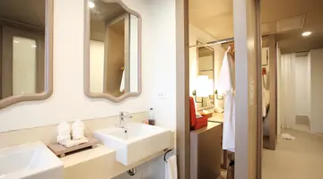 PROUD PHUKET HOTEL