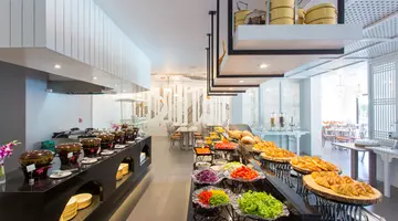 PROUD PHUKET HOTEL