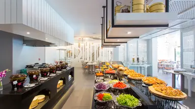 PROUD PHUKET HOTEL