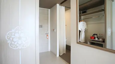 PROUD PHUKET HOTEL