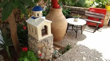 Psaras Apartments