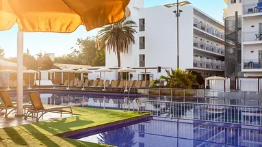 Puchet Hotel