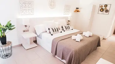 Puchet Hotel