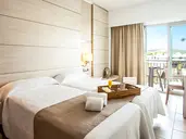 Puchet Hotel