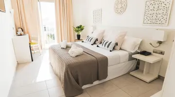 Puchet Hotel
