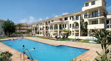 Puente Real Hotel