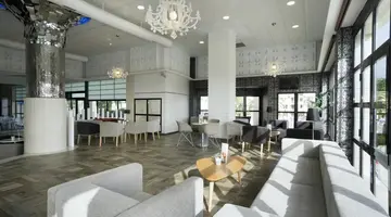 Puente Real Hotel