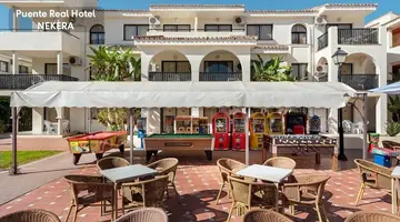 Puente Real Hotel