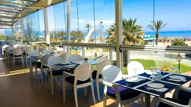 Puente Real Hotel