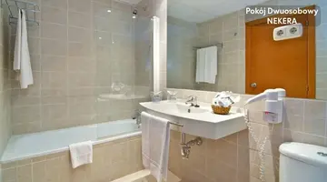 Puente Real Hotel