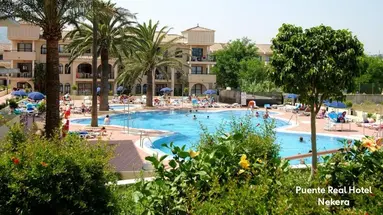 Puente Real Hotel