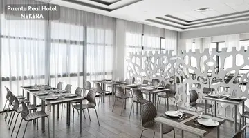Puente Real Hotel