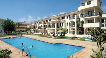 Puente Real Hotel