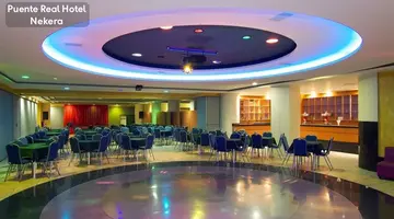 Puente Real Hotel