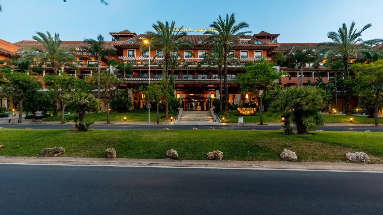 Puerto Antilla Grand Hotel