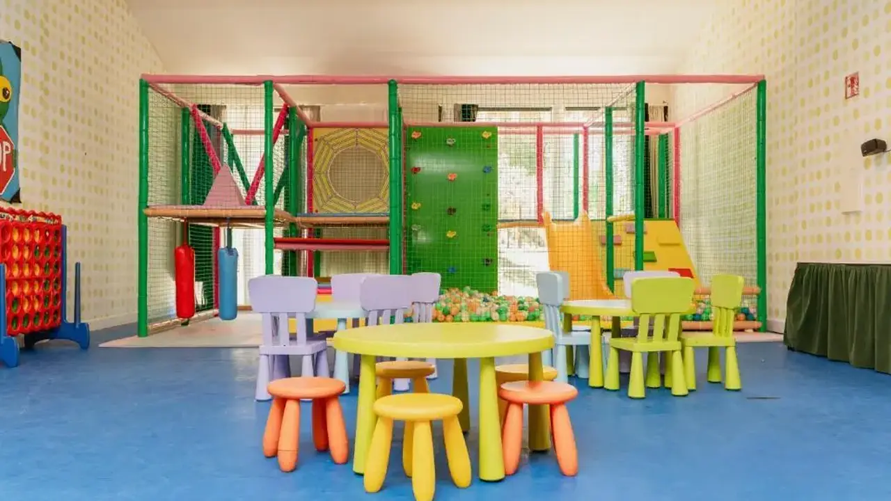Puerto Antilla Grand Hotel