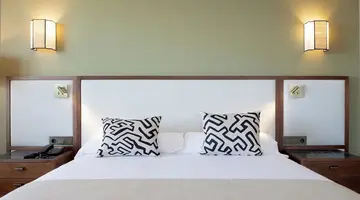 Puerto Antilla Grand Hotel