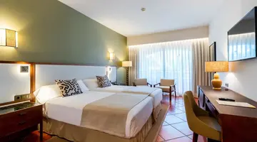 Puerto Antilla Grand Hotel