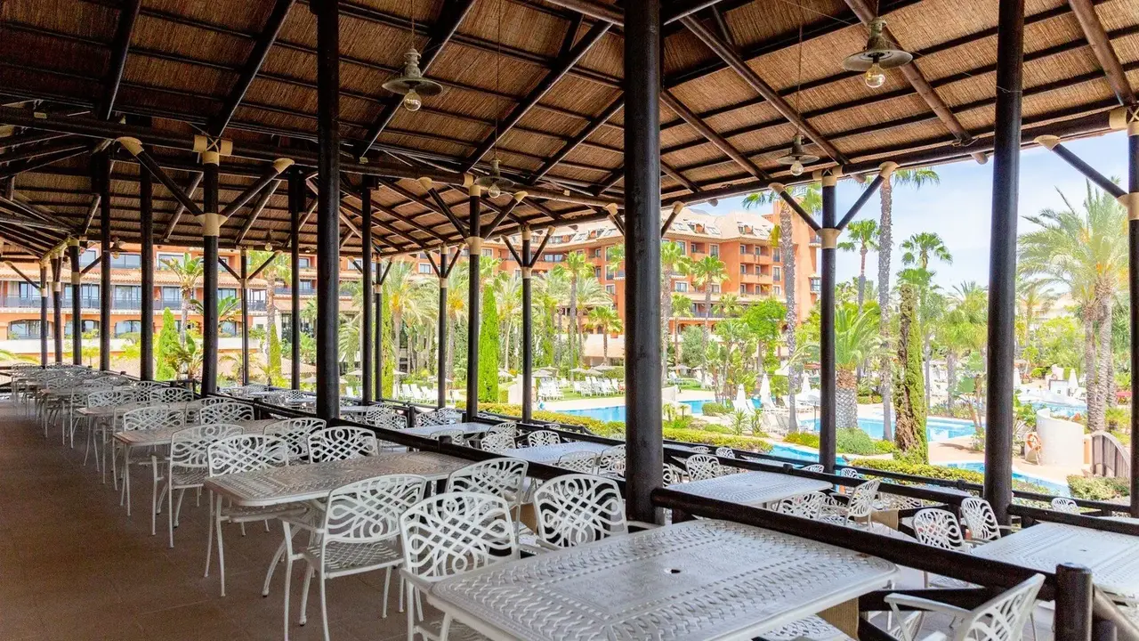 Puerto Antilla Grand Hotel