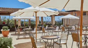 PULA SUITES BOUTIQUE RESORT