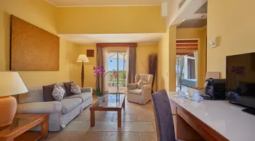 PULA SUITES BOUTIQUE RESORT