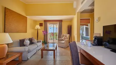 PULA SUITES BOUTIQUE RESORT