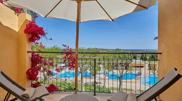 PULA SUITES BOUTIQUE RESORT