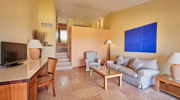 PULA SUITES BOUTIQUE RESORT