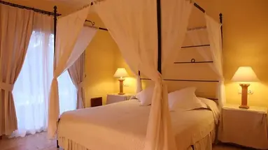 Pula Suites Boutique Resort