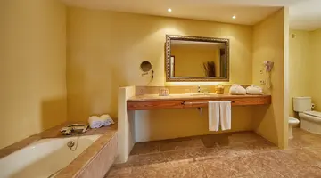 PULA SUITES BOUTIQUE RESORT