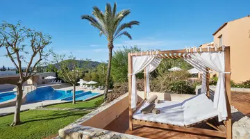 PULA SUITES BOUTIQUE RESORT