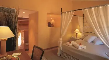 Pula Suites Boutique Resort