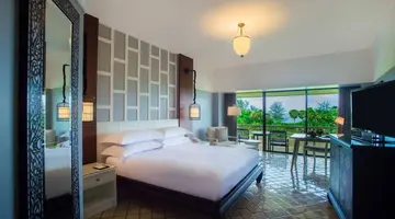 PULLMAN PHUKET ARCADIA KARON BEACH RESORT (ex. HILTON PHUKET ARCADIA RESORT & SPA)