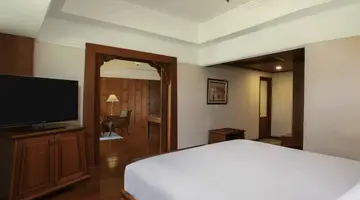 PULLMAN PHUKET ARCADIA KARON BEACH RESORT (ex. HILTON PHUKET ARCADIA RESORT & SPA)
