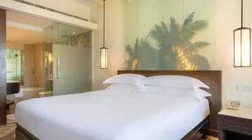 PULLMAN PHUKET ARCADIA KARON BEACH RESORT (ex. HILTON PHUKET ARCADIA RESORT & SPA)