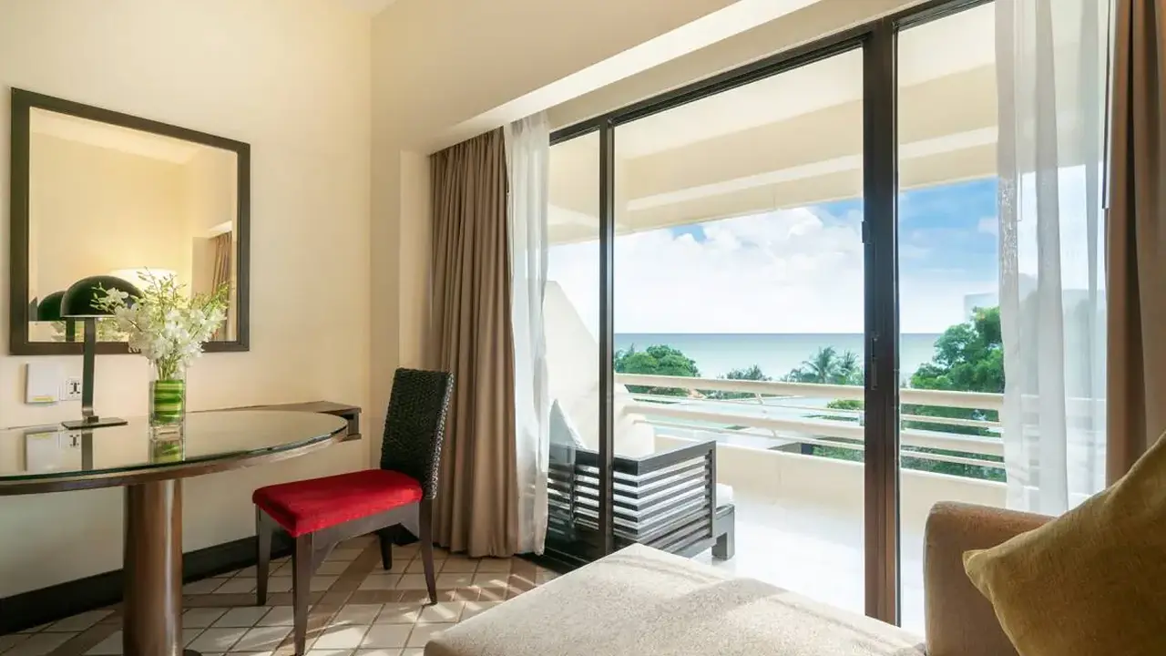 PULLMAN PHUKET ARCADIA KARON BEACH RESORT (ex. HILTON PHUKET ARCADIA RESORT & SPA)